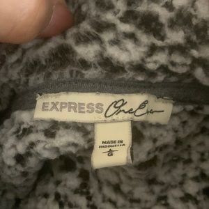 Faux Fur 1/4 zip up sweater